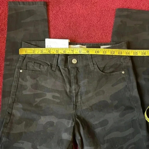 Social Standard jeans - Picture 4 of 5